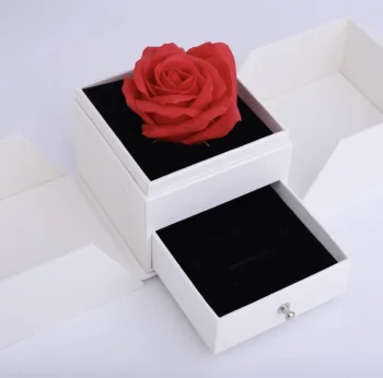 صندوق هديا ابيض f803